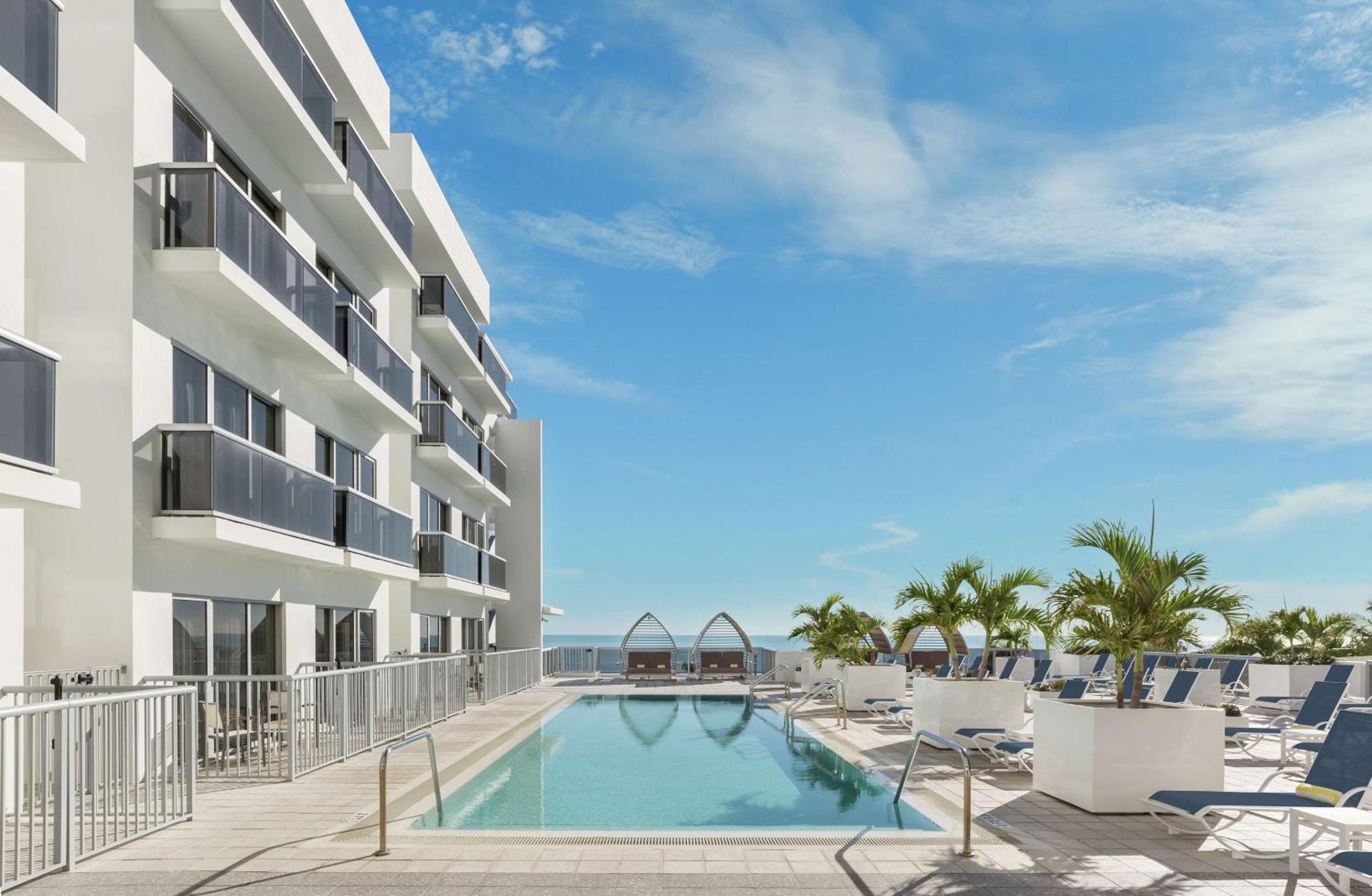 Hilton Cabana Miami Beach Resort Exterior foto
